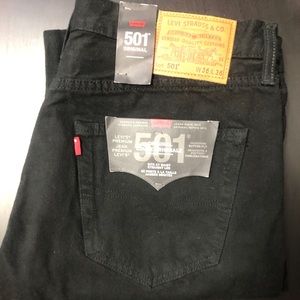 NWT Men’s Levi Jeans